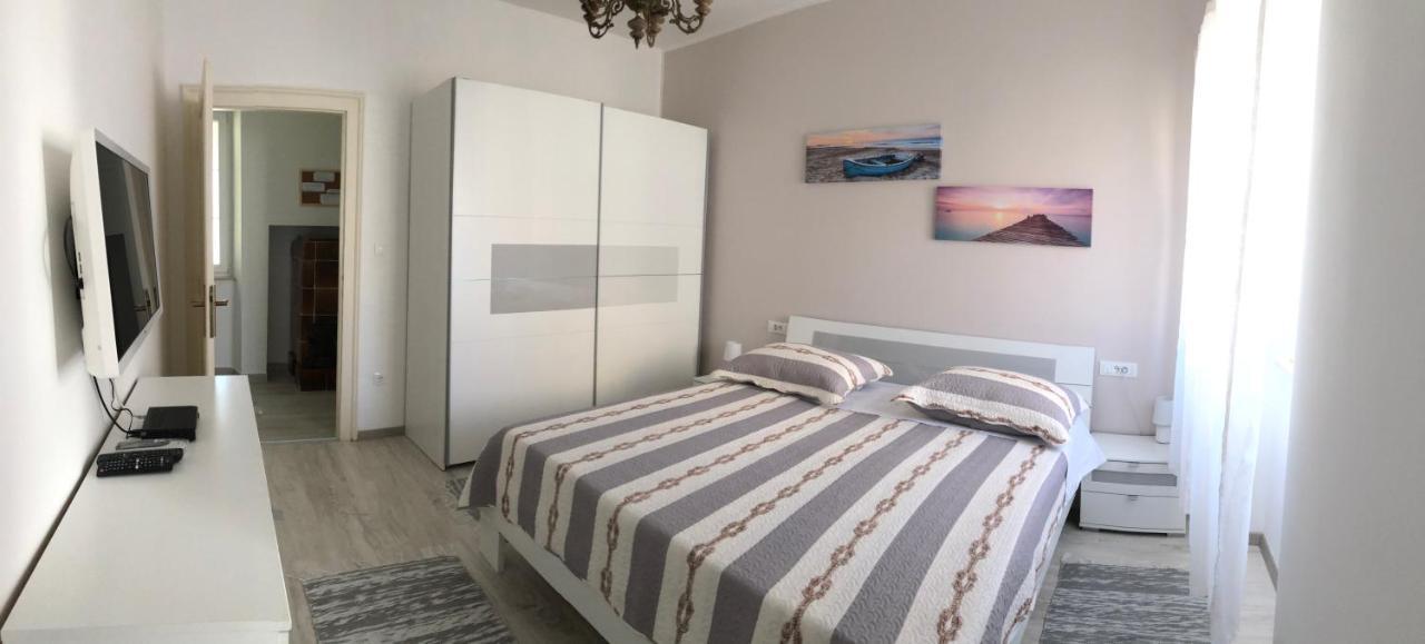 Apartment Batinica Šibenik Eksteriør billede